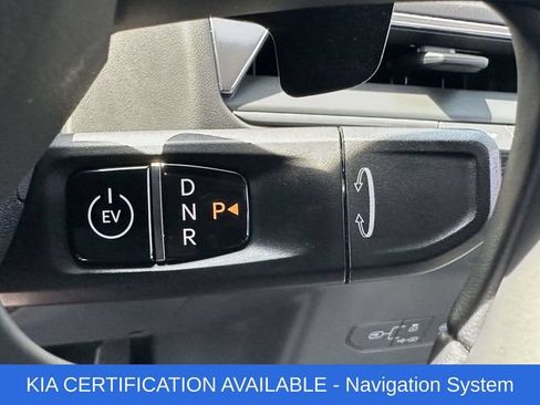 Used 2024 Kia EV9 Land AWD/4WD image 8