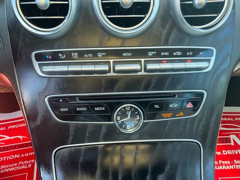 Used 2017 Mercedes-Benz C 300 Sedan image 32