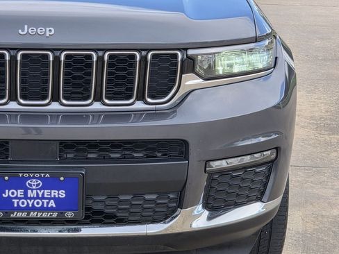 Used 2022 Jeep Grand Cherokee L Limited RWD image 4