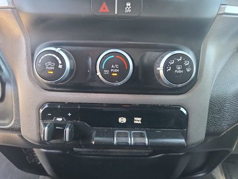 Used 2021 RAM 2500 Big Horn AWD/4WD image 25