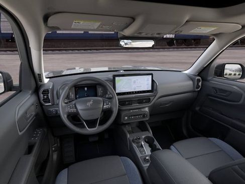 New 2026 Ford Bronco Sport Outer Banks w/ Outer Banks Tech Package+ AWD/4WD image 9