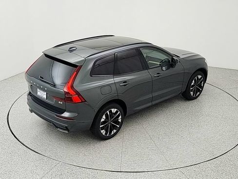 New 2026 Volvo XC60 B5 Plus w/ Climate Package AWD/4WD image 41