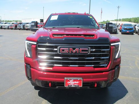 Used 2024 GMC Sierra 2500 AT4 w/ AT4 Premium Plus Package AWD/4WD image 15