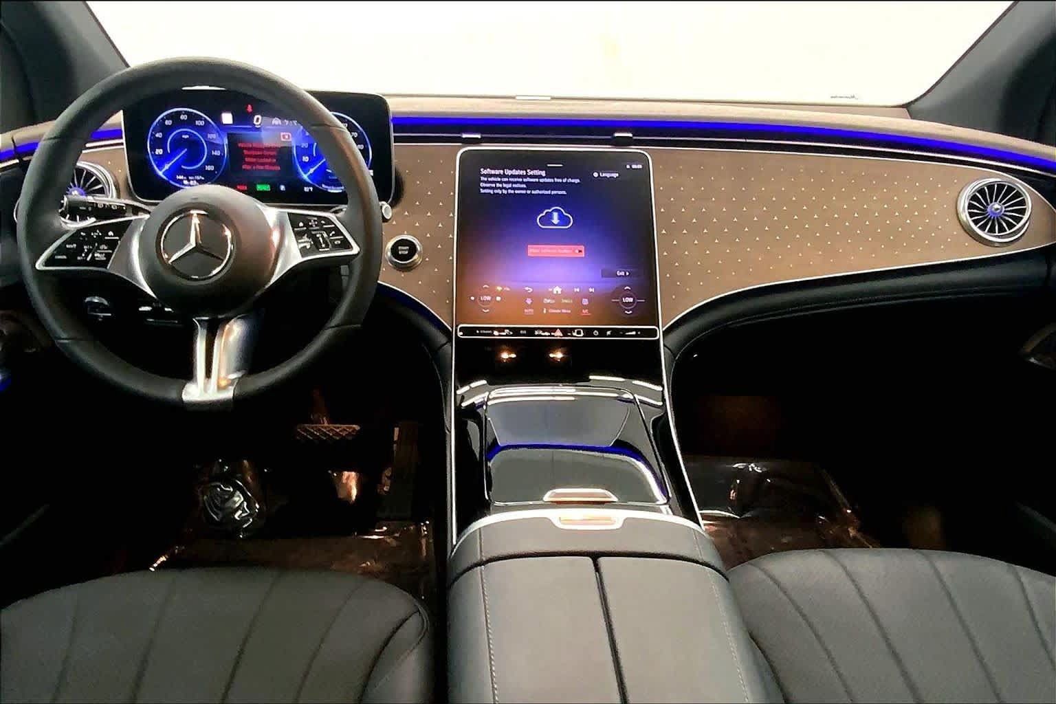 Certified 2023 Mercedes-Benz EQE 350+ 4MATIC SUV image 19