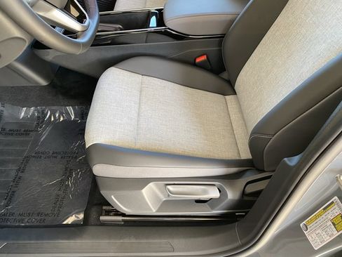 New 2026 Volkswagen ID.4 Pro AWD/4WD image 29