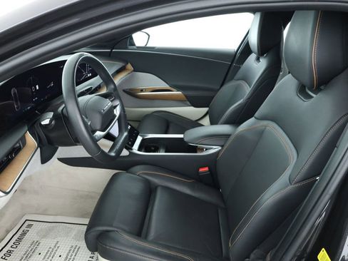 Used 2023 Lucid Air Touring image 20