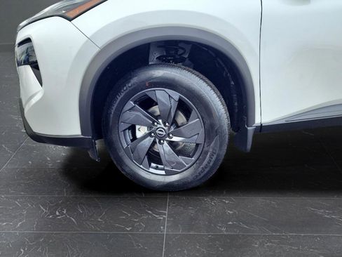 New 2026 Nissan Rogue SV w/ Cold Weather Package AWD/4WD image 31