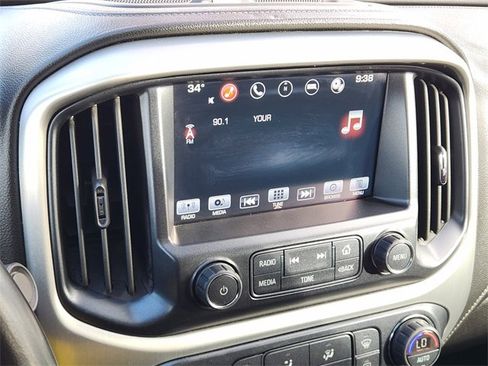 Used 2016 GMC Canyon SLT w/ Driver Alert Package image 19