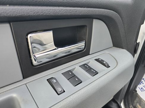 Used 2013 Ford F150 XLT w/ XLT Chrome Pkg image 18