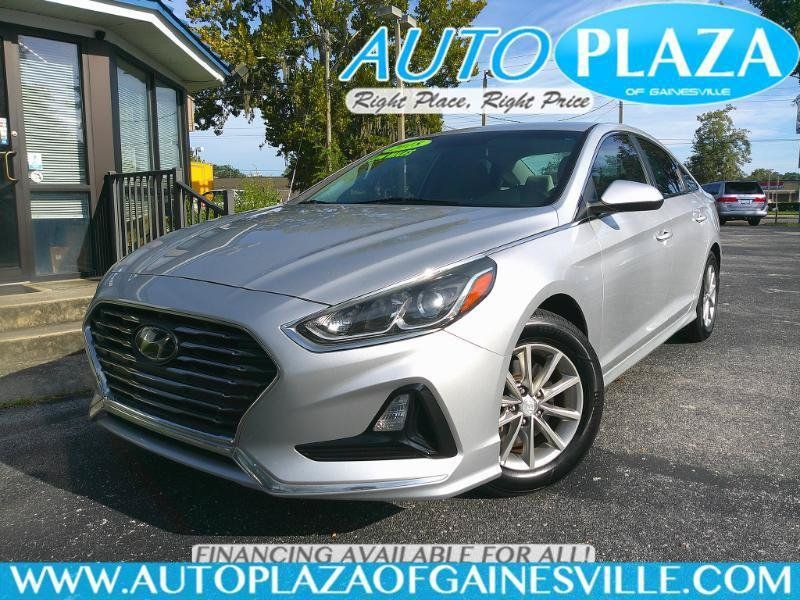 Used 2018 Hyundai Sonata SE w/ Cargo Package FWD image 1