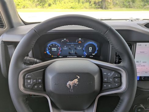 New 2026 Ford Bronco Big Bend w/ Black Diamond Package AWD/4WD image 21
