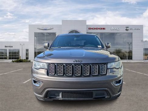 Certified 2017 Jeep Grand Cherokee Altitude RWD image 6