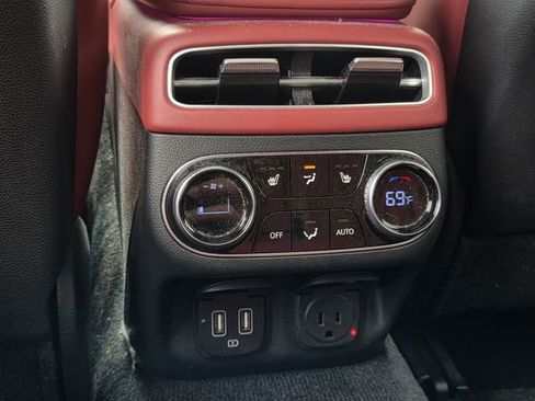Used 2023 Genesis GV70 3.5T Sport w/ Sport Prestige Package AWD/4WD image 17