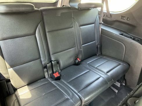 Used 2021 Chevrolet Suburban LT w/ Luxury Package AWD/4WD image 26
