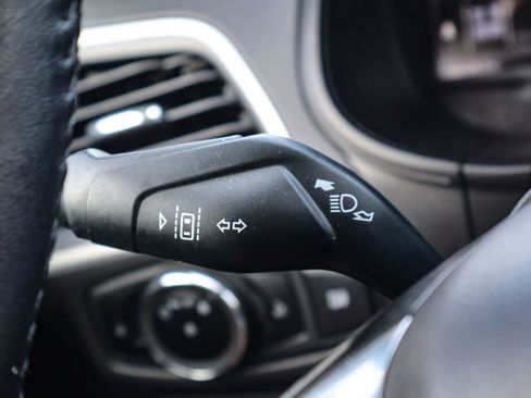 Used 2024 Ford Edge SEL image 26