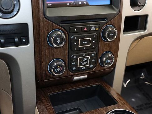 Used 2014 Ford F150 Lariat w/ Equipment Group 502A Luxury image 21