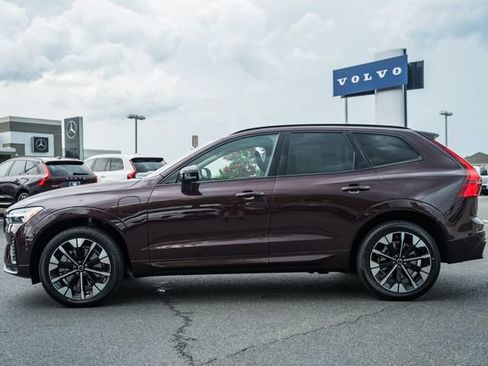 New 2026 Volvo XC60 T8 Plus w/ Protection Package Premier AWD/4WD image 4
