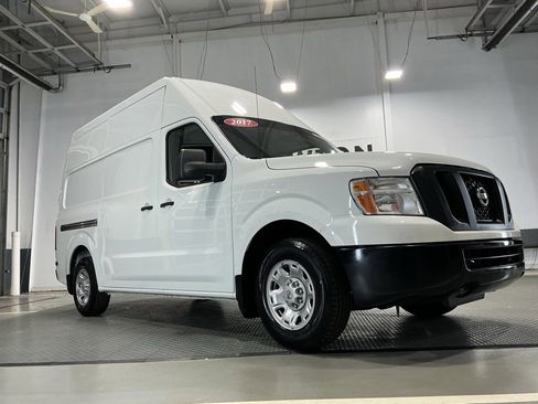 Used 2017 Nissan NV 2500 SV w/ Technology Package image 45