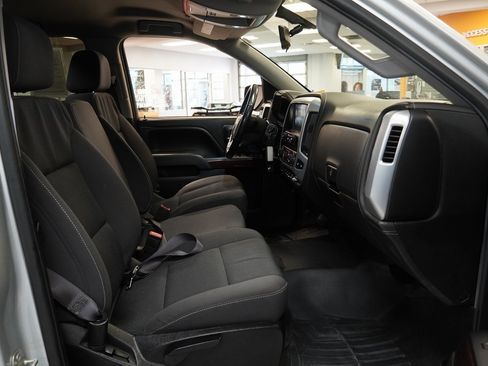 Used 2016 GMC Sierra 1500 SLE w/ SLE Value Package image 32