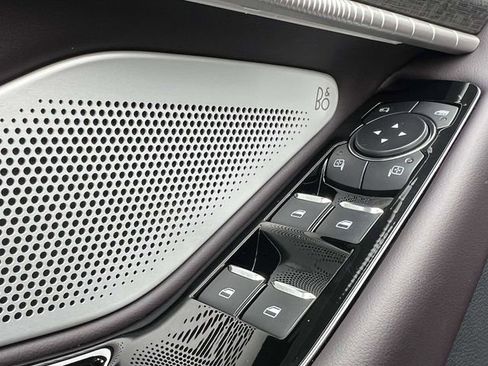 New 2026 Ford Explorer Active w/ Active Comfort Package image 15