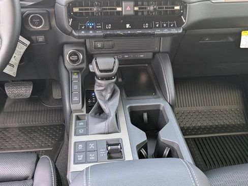 New 2027 Toyota Land Cruiser w/ Premium Package AWD/4WD image 18