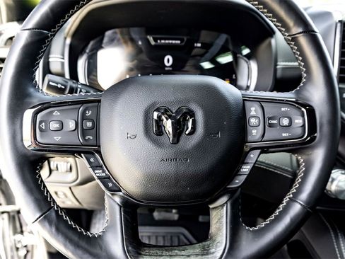 Used 2025 RAM 1500 Limited w/ Trailer Tow Group image 17