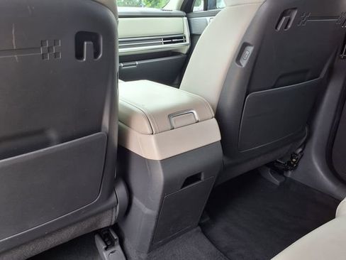 Used 2025 Hyundai Santa Fe SEL FWD image 22