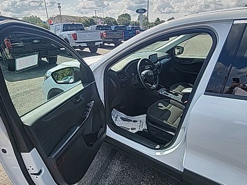 Used 2024 Ford Escape Active AWD/4WD image 17
