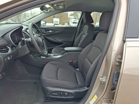 Used 2024 Chevrolet Malibu LT image 13