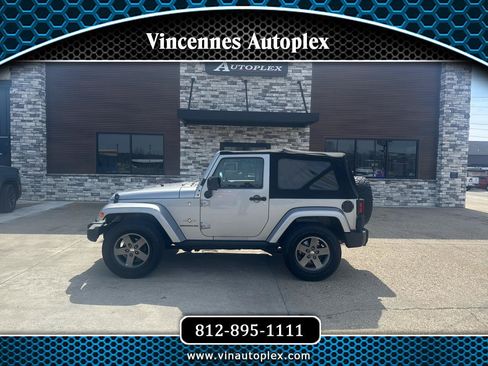 Used 2015 Jeep Wrangler Sport AWD/4WD image 1