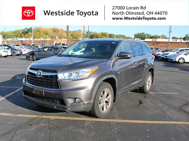 Used 2015 Toyota Highlander Plus AWD/4WD image 1