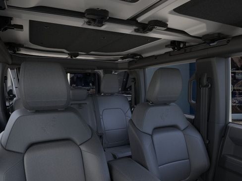 New 2026 Ford Bronco Badlands AWD/4WD image 37