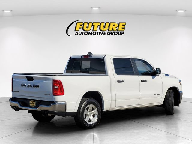 Used 2025 RAM 1500 Big Horn AWD/4WD image 4