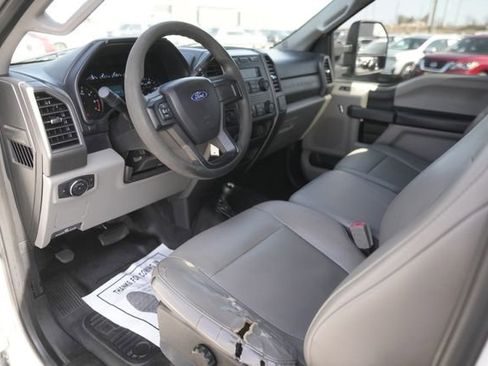 Used 2018 Ford F250 XL w/ Power Equipment Group image 8