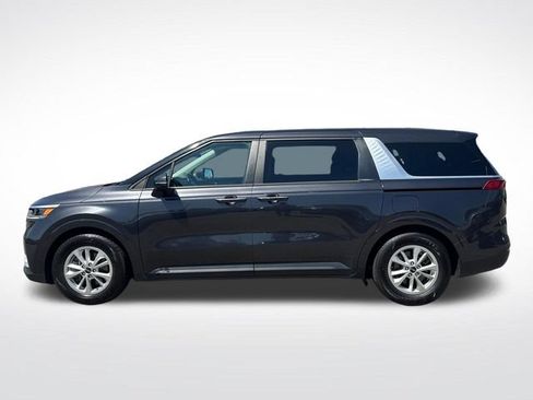 Used 2022 Kia Carnival LX FWD image 4