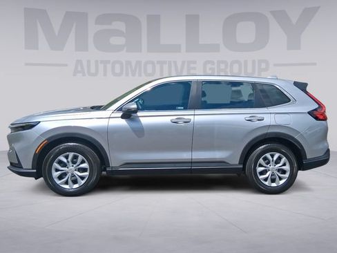 Used 2023 Honda CR-V LX image 2