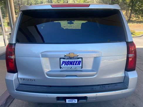 Used 2015 Chevrolet Tahoe LS RWD image 5