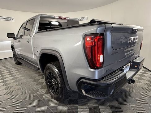 Used 2023 GMC Sierra 1500 AT4X image 4