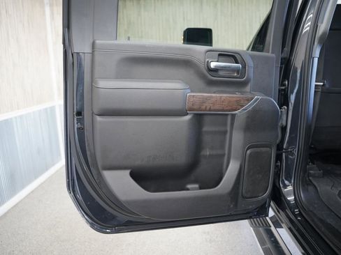 Used 2020 GMC Sierra 2500 Denali w/ Denali Ultimate Package image 34