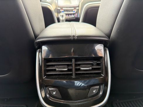 Used 2018 Cadillac XTS Luxury FWD image 21