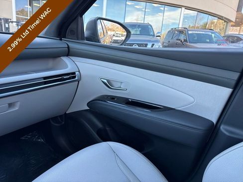 Certified 2025 Hyundai Tucson Limited image 54