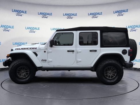 Used 2022 Jeep Wrangler Unlimited Rubicon w/ LED Lighting Group AWD/4WD image 10