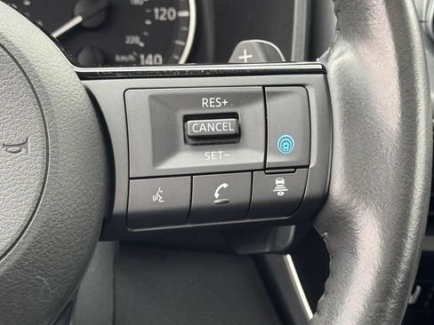 Certified 2023 Nissan Rogue SV w/ SV Premium B Package FWD image 18