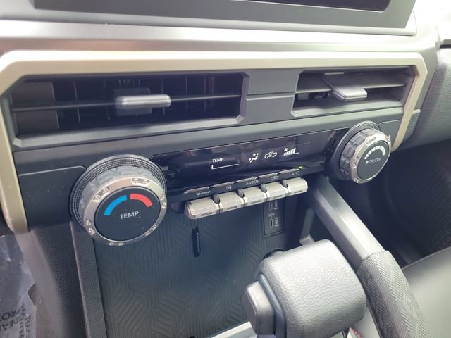 Used 2024 Toyota Tacoma SR5 RWD image 28