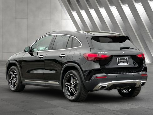 New 2026 Mercedes-Benz GLA 250 4MATIC image 6