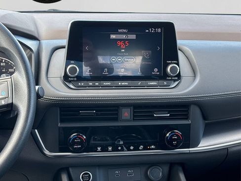 Certified 2023 Nissan Rogue SV image 20