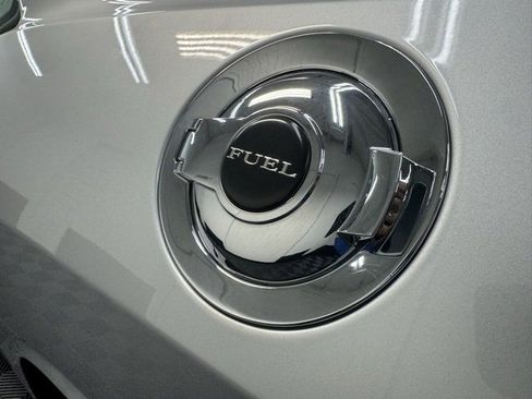 Used 2022 Dodge Challenger R/T image 33