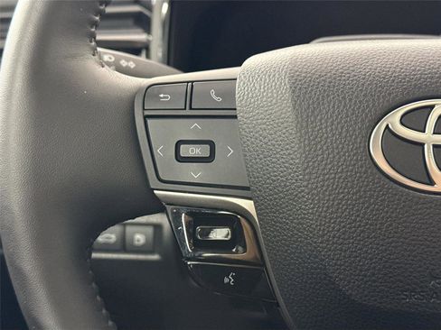 Certified 2025 Toyota Camry XLE w/ Premium Plus Package FWD image 17