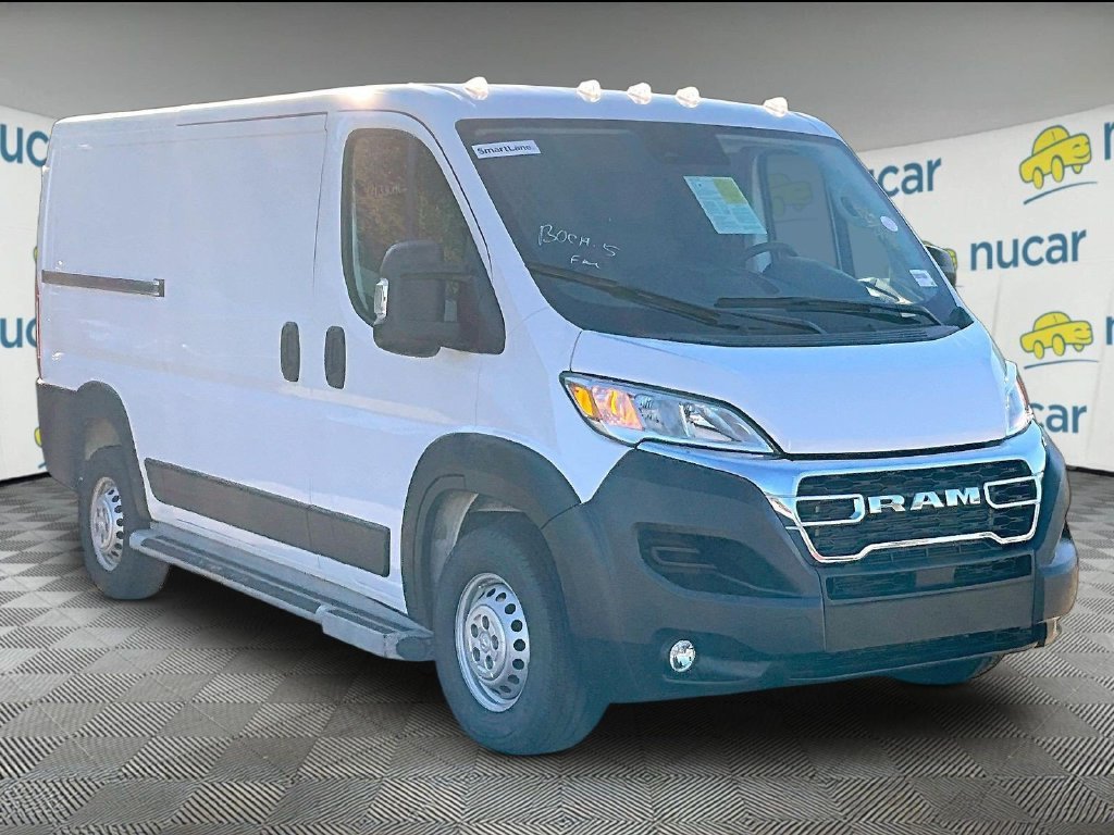 Used 2025 RAM ProMaster 2500 w/ U-Haul Equipment Group FWD image 1