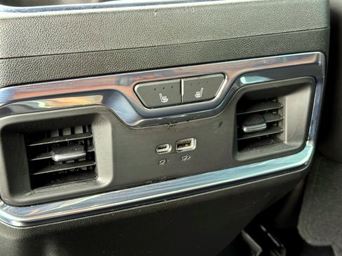 Used 2023 GMC Sierra 1500 Denali Ultimate AWD/4WD image 22